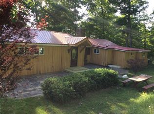 3629 W Bluff Dr, Keuka Park, NY 14478