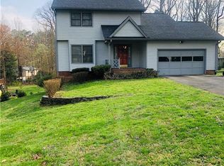 212 Brookberry Rd, Mount Airy, NC 27030