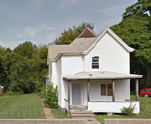 1401 S Livingston St photo 1
