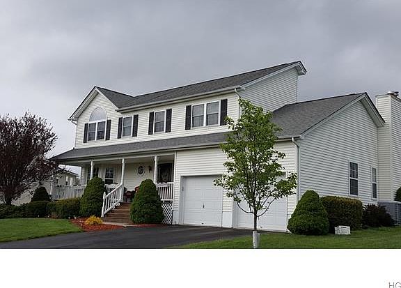 2nd image of 18 Vista Dr
