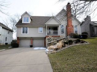 11401 Marty St, Overland Park, KS 66210