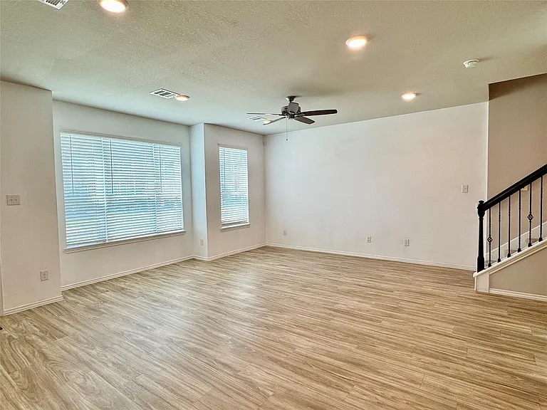 12715 Beatrice Terrace Dr — Photo 7