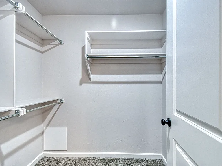 932 Varenna Ct — Photo 17