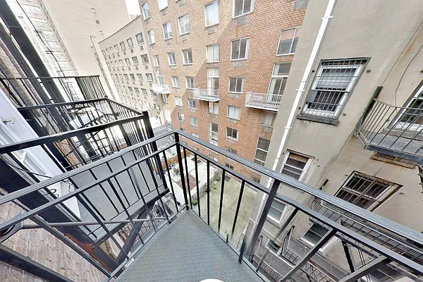 Rented by Centennial Properties NY | media 7