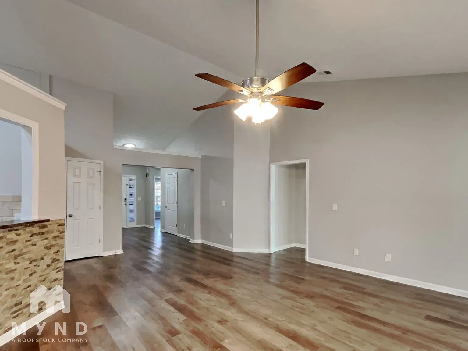 4 bed, 2.5 bath, 2625 sqft, $2,465 — Photo 3