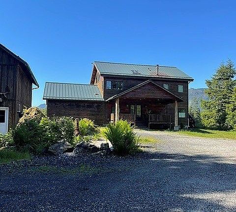 4th image of 1003 Salt Chuck Ln