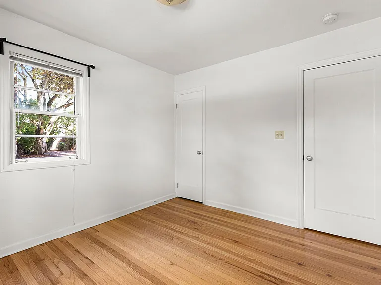 235 NE 61st Ave #36 — Photo 11
