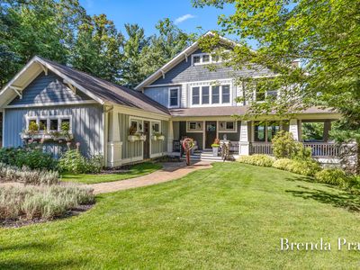 2100 Timber Point Dr SE, Ada, MI, 49301