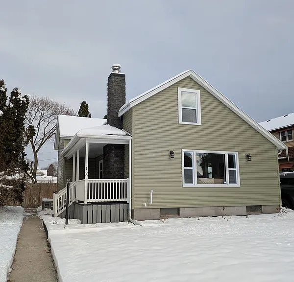 160 Guilford St — Photo 2