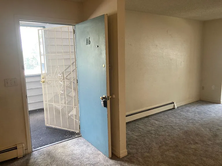 1135 Florida Rd #A6 — Photo 23