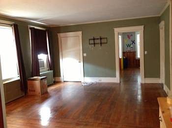 2nd image of 536 Park Ave