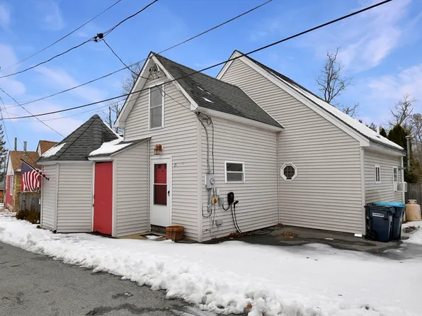 15 Myrtle Ave, Sterling, MA 01564