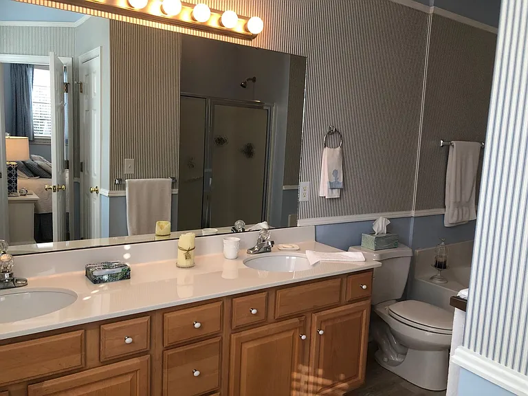 4430 Lady Banks Ln — Photo 37