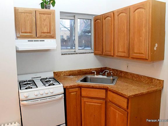 4th image of 3028 23rd St #2