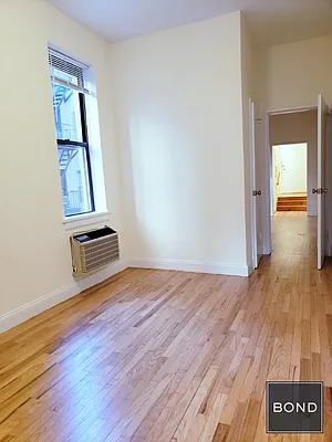 Rented by Bond New York | media 21