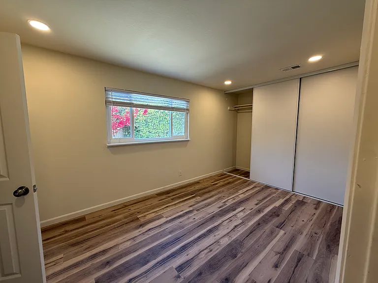 408 Harmony Ln — Photo 13