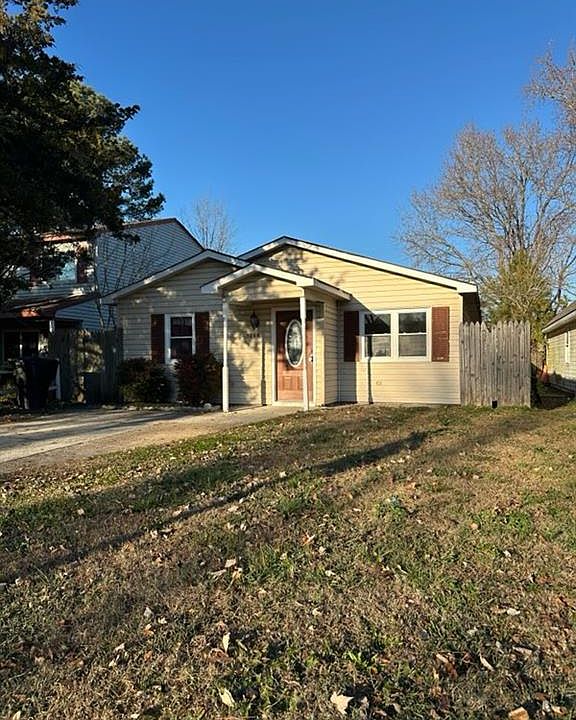 1st image of 3866 Augustine Cir