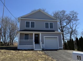11 South Strong Street, East Haven, CT