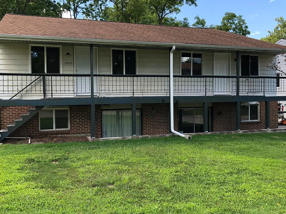 1518 Snyder Rd
