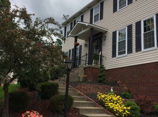 1218 Royal Dr, Aliquippa, PA 15001