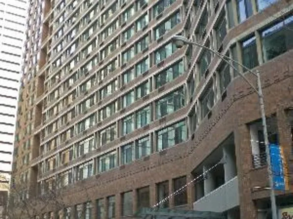 211 E Ohio St, Chicago, IL