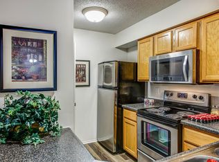 Baxter Crossings Apartments, Chesterfield, MO 63005