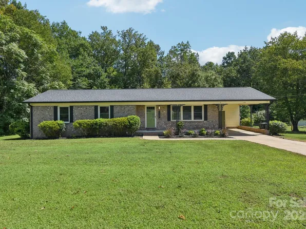 128 Vernon St, Cherryville, NC 28021