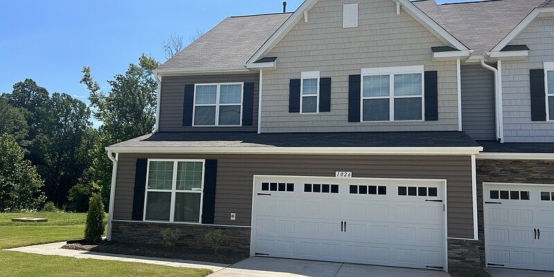 1st image of 1026 Abbott St #1