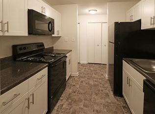 2902 Chesterbrook Ct #806, Camp Hill, PA 17011