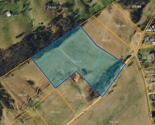 3rd image of 16AC S Jackson Rd