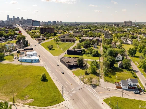 4337 Grand River Ave, Detroit, MI 48208