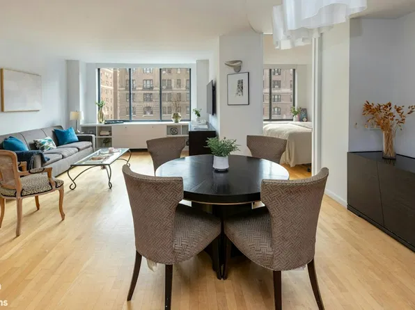 250 West 89th Street image 1 of 16