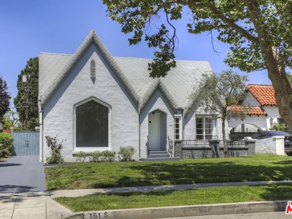 1st image of 161 S Poinsettia Pl