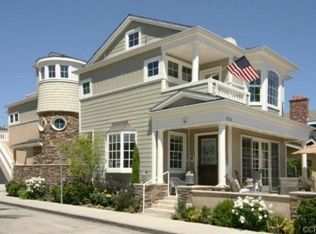 201 Garnet Ave, Newport Beach, CA 92662