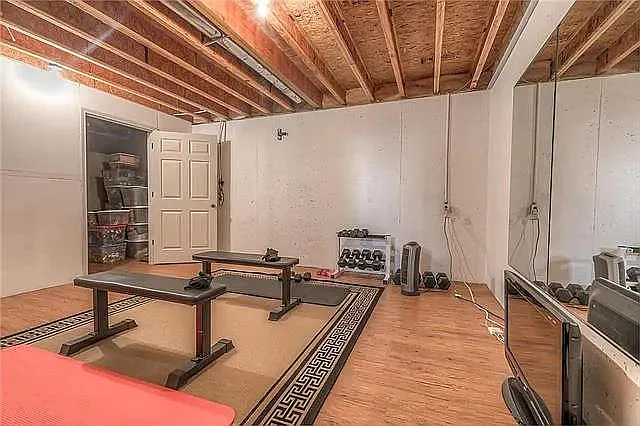 2125 Birch St — Photo 34