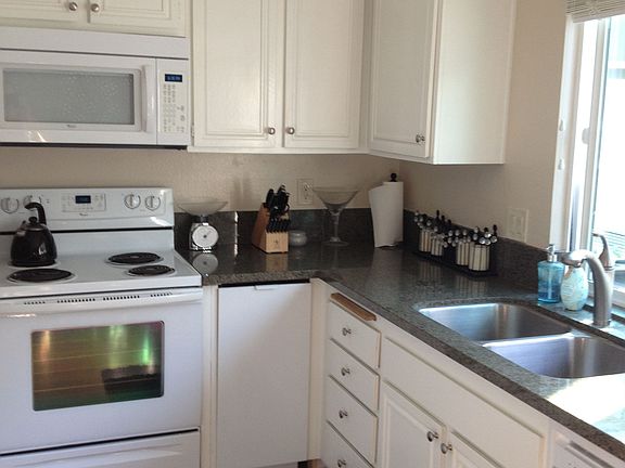 4th image of 33 Seascape Dr