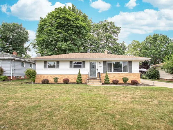 3960 W 214th St, Fairview Park, OH 44126