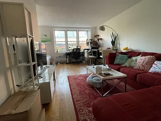 Rented by K & O Realty Associates Inc. | media 16