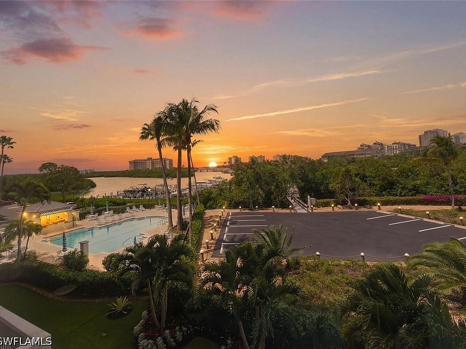 1st image of 430 Cove Tower Dr APT 304