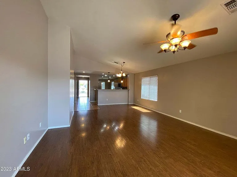 1847 W Desert Seasons Dr — Photo 11
