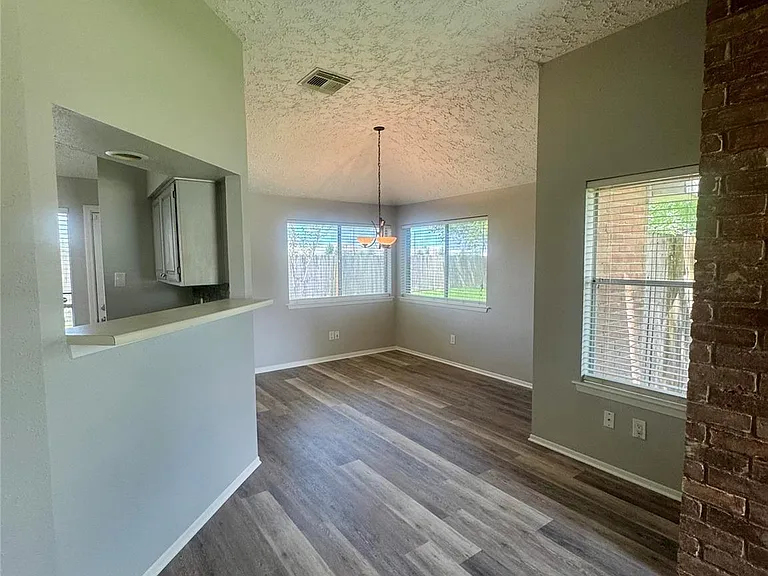 15702 Roxton Ridge Dr — Photo 12