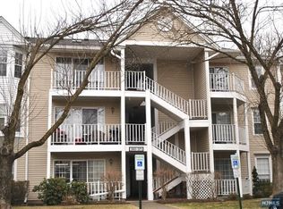363 Cottonwood Way #363, Mahwah, NJ 07430