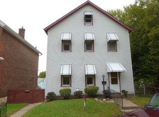 2403 Stafford St, Dubuque, IA 52001