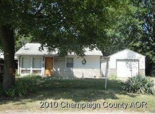 1305 Hedge Rd, Champaign, IL 61820