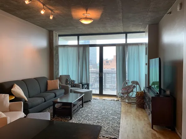 321 S Sangamon St Unit 703, Chicago, IL 60607