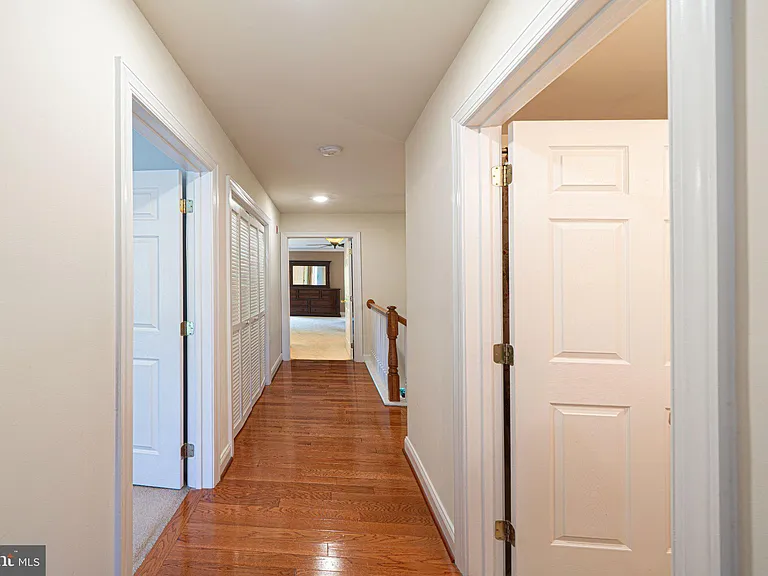 2392 S Whittmore St — Photo 33