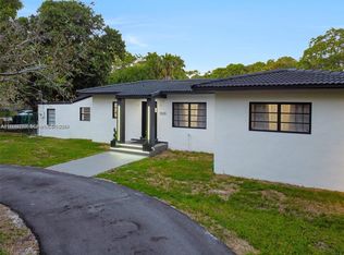 7335 SW 104th St, Pinecrest, FL 33156