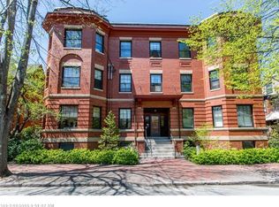 94 Neal St APT 2S, Portland, ME 04102