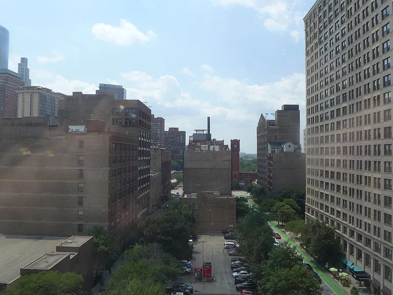 537 S Dearborn Terminals Building — Photo 44