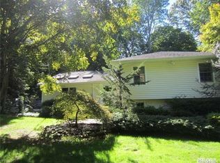 7 Bluebird Lane, Huntington, NY